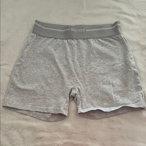 Bo+Tee shorts